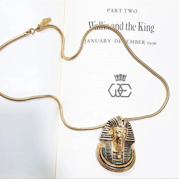 Rare Signed EISENBERG Vintage Egyptian Revival King Tut Pharaoh Pendant Necklace - Picture 1 of 5